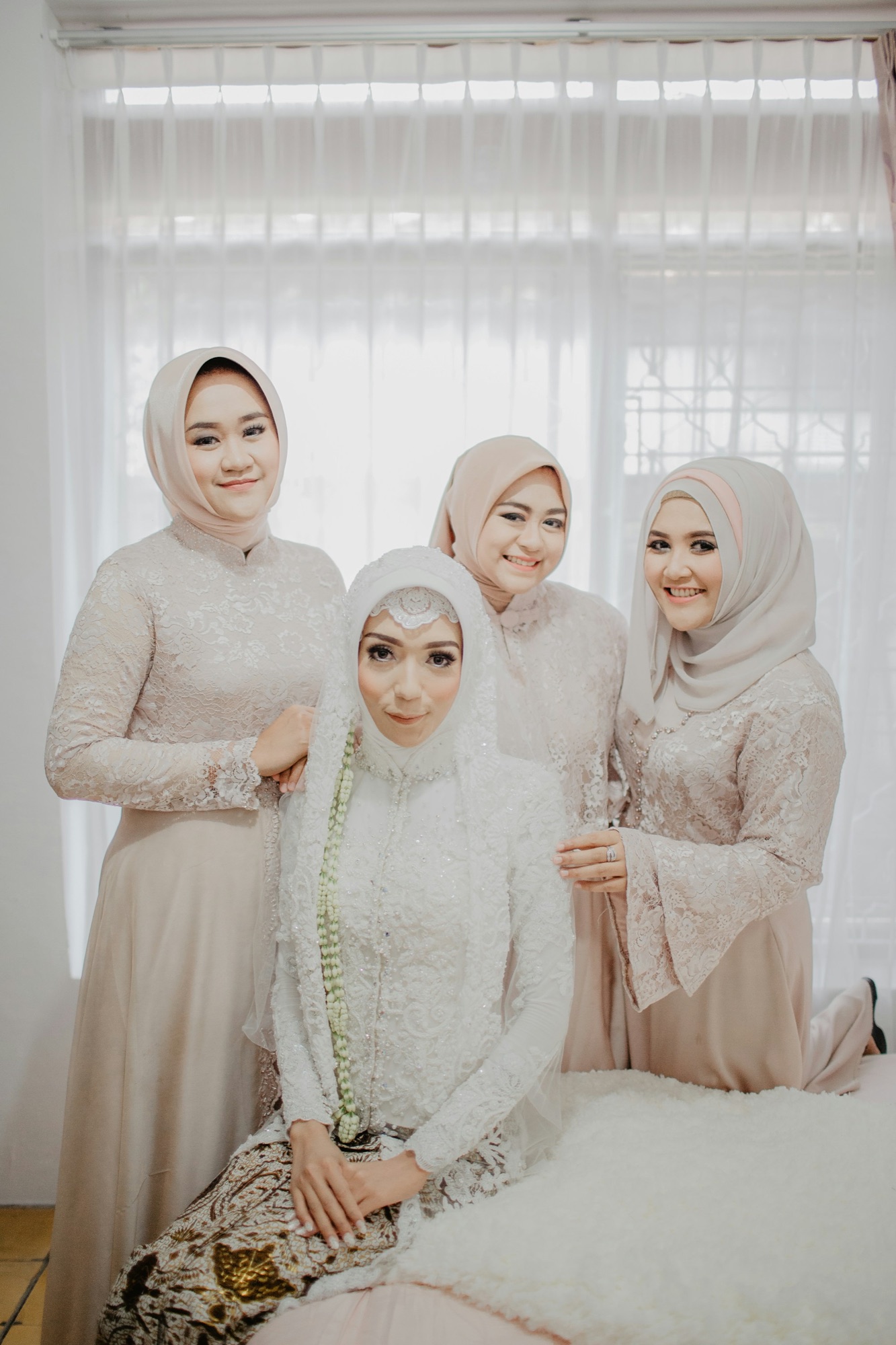 Makeup Keluarga & Bridesmaid