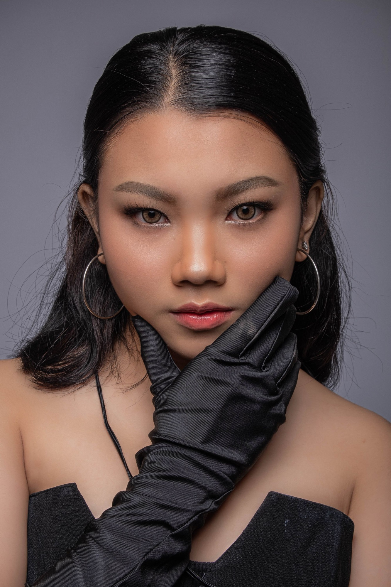 Bold Glam · Tasya